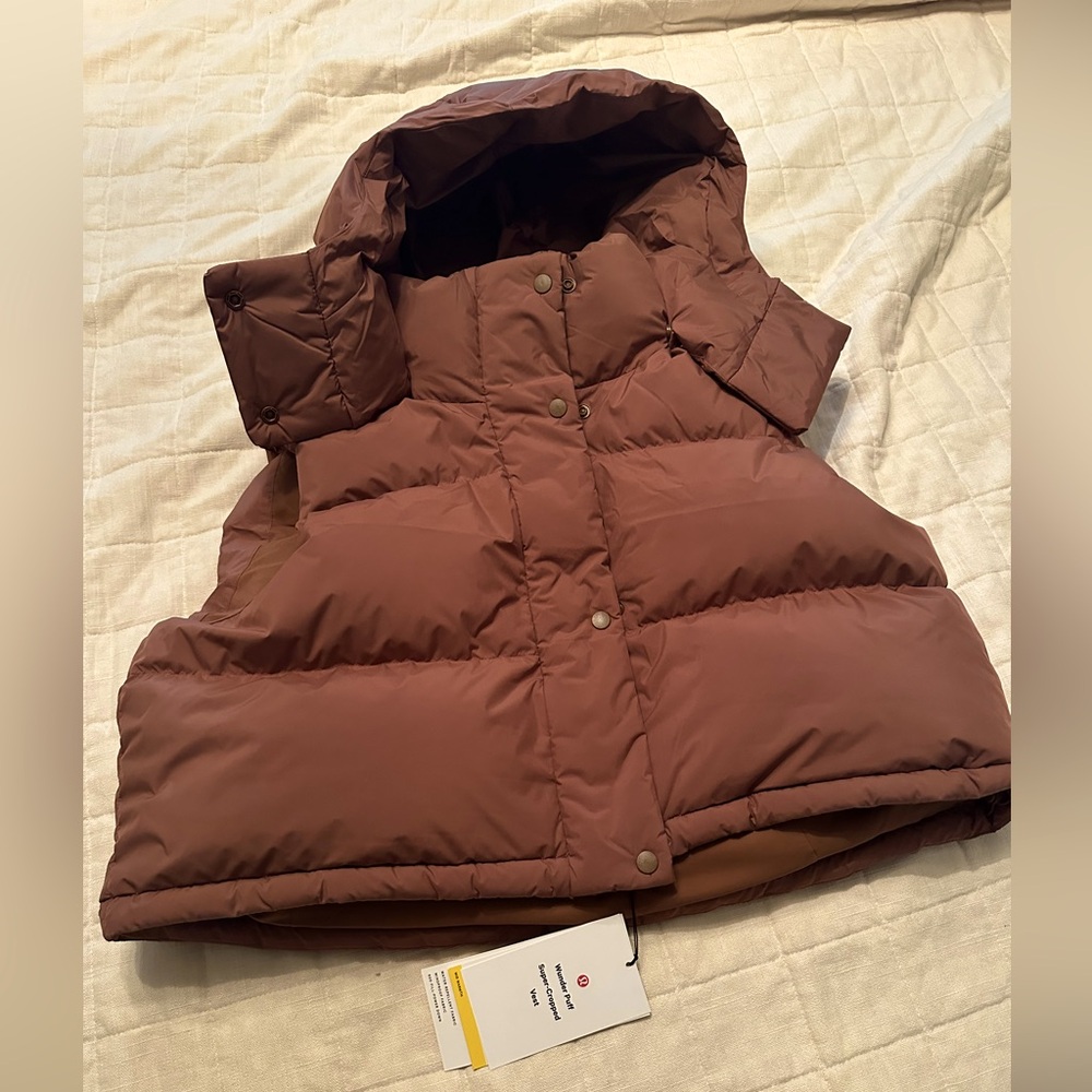 Lululemon Wunder Puff Super-Cropped Vest